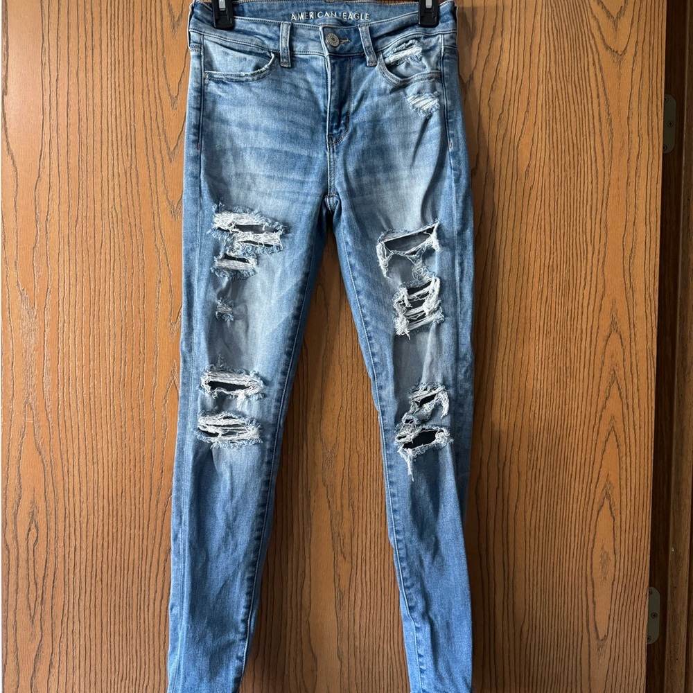 American Eagle Jeggings - Distressed - AE ripped jeans